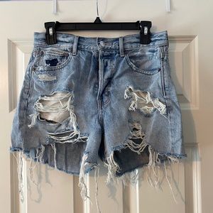 American Eagle jean shorts size 4